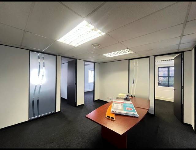 BUSINESS PROPERTY TO RENT IN MEYERSDAL